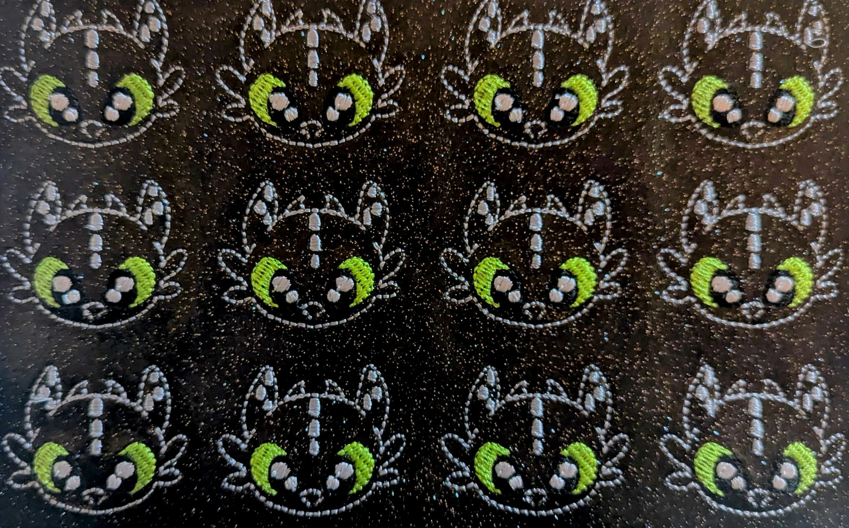 Toothless - Image 2