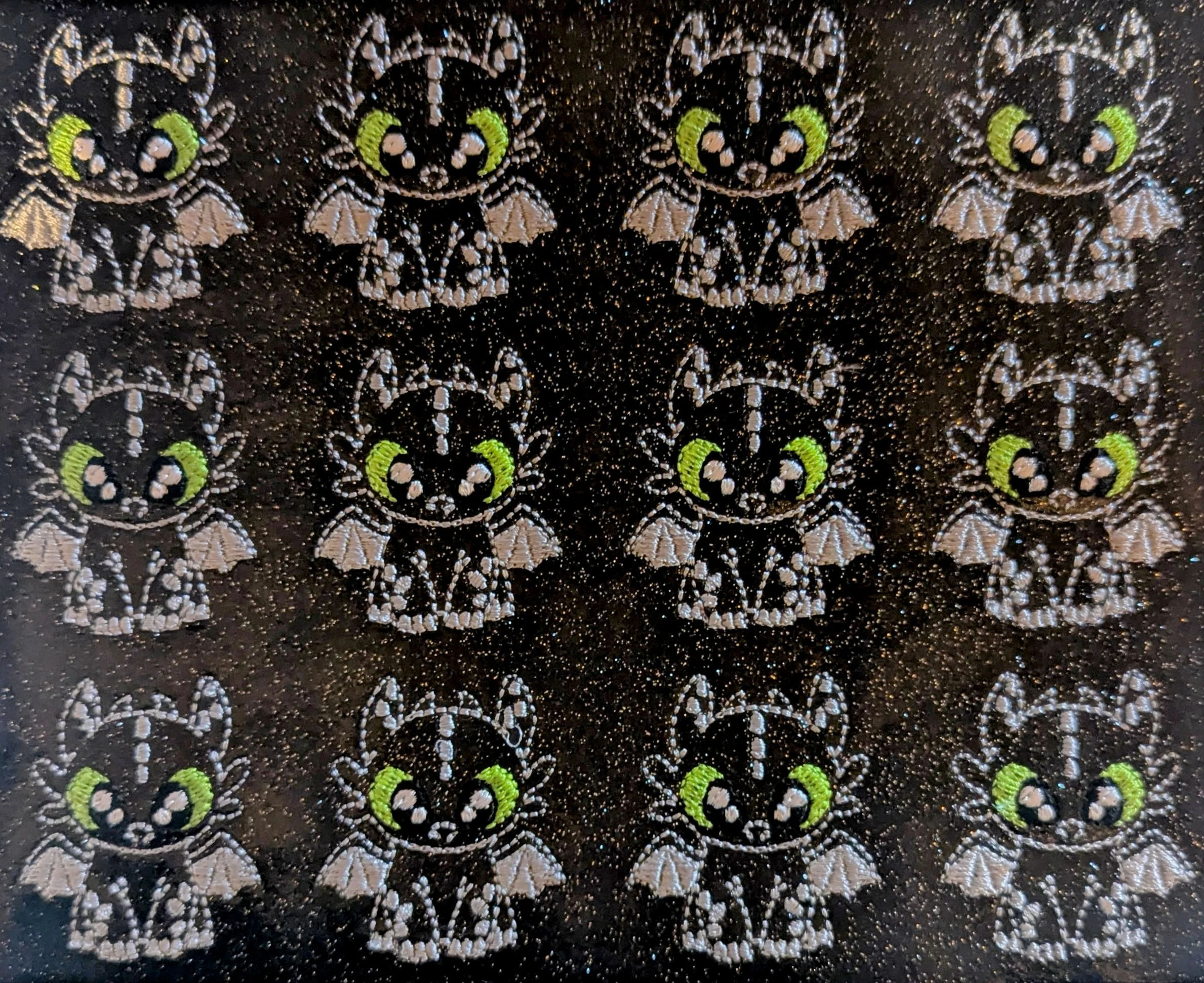 Toothless - Image 3